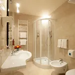 ホテル La Reggia Sporting Center カーシャ