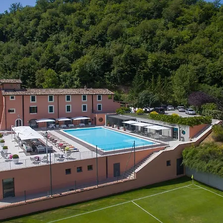 ホテル La Reggia Sporting Center カーシャ
