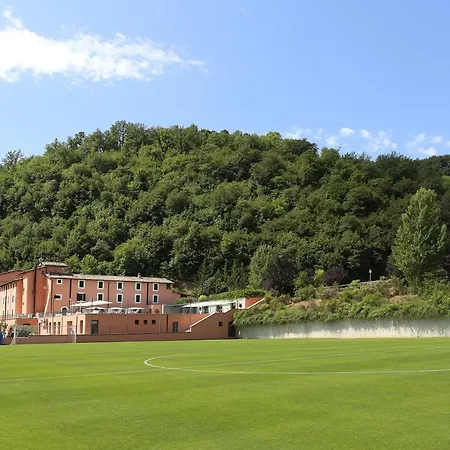 La Reggia Sporting Center Hotel 3*