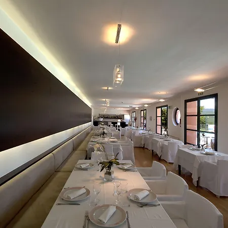 La Reggia Sporting Center Szálloda 3*