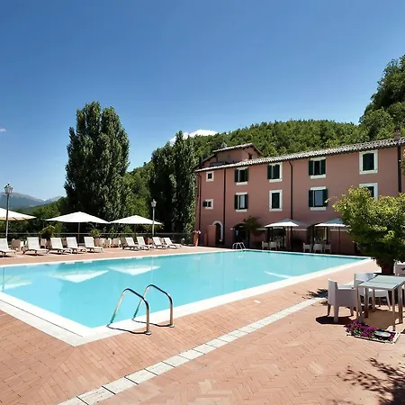 Szálloda La Reggia Sporting Center 3*