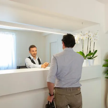 La Reggia Sporting Center