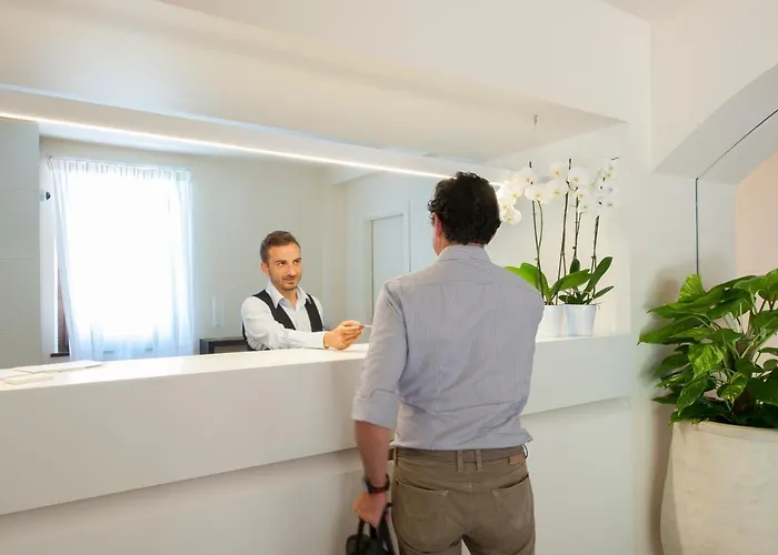 La Reggia Sporting Center